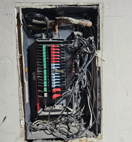 Panel eléctrico antes